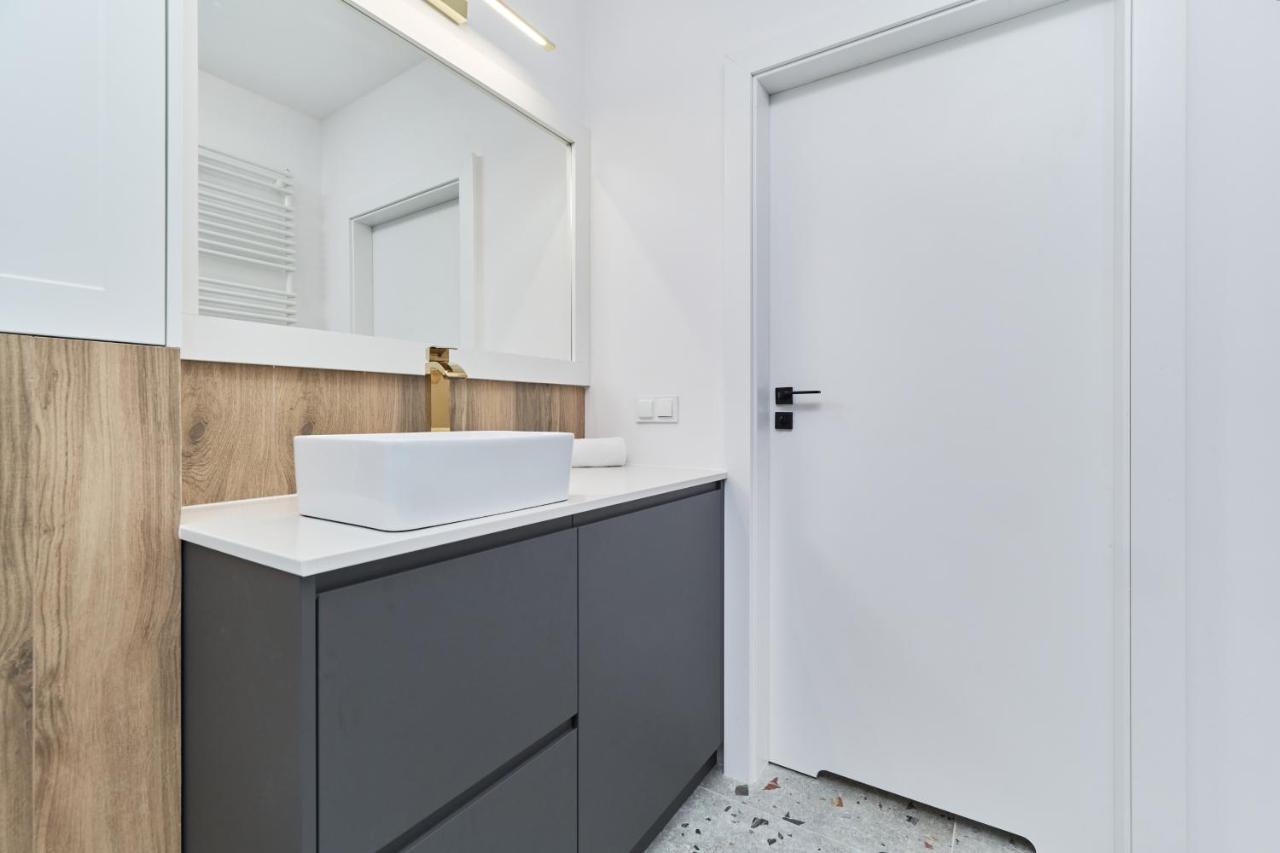 Luxurious Apartments Ksiecia Witolda By Noclegi Renters Wrocław Kültér fotó